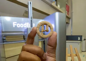 Scientists turned plastic bottles into vanilla cookies