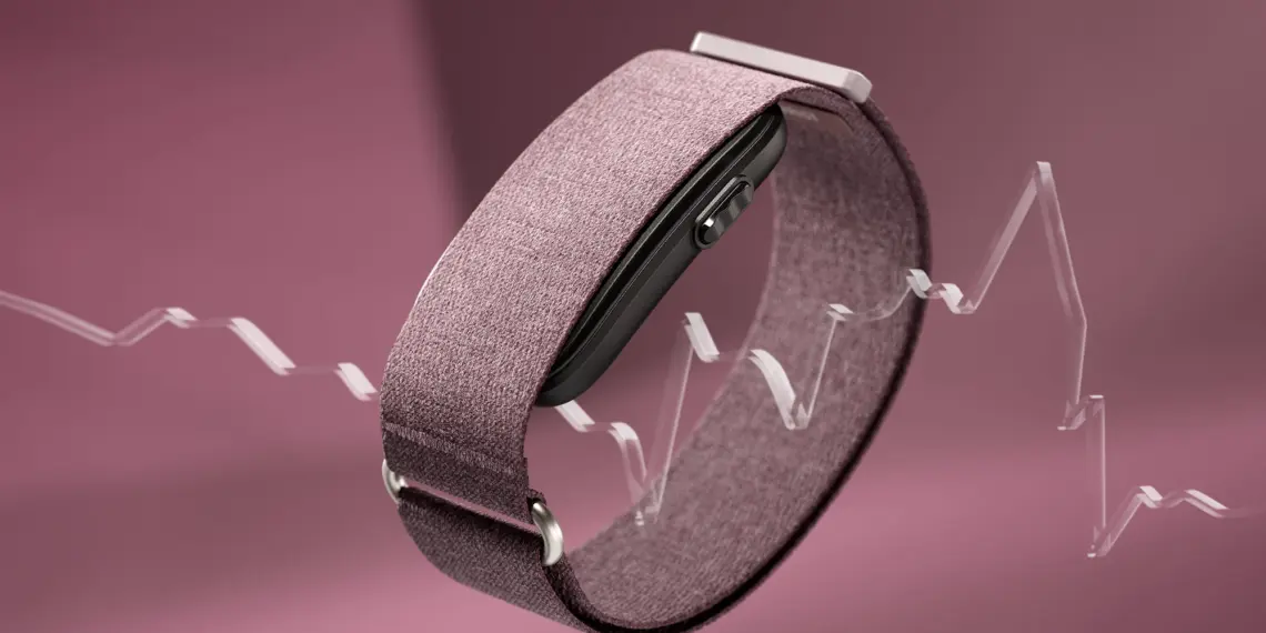 Garmin’s new tracker has no display, and no monthly fee either
