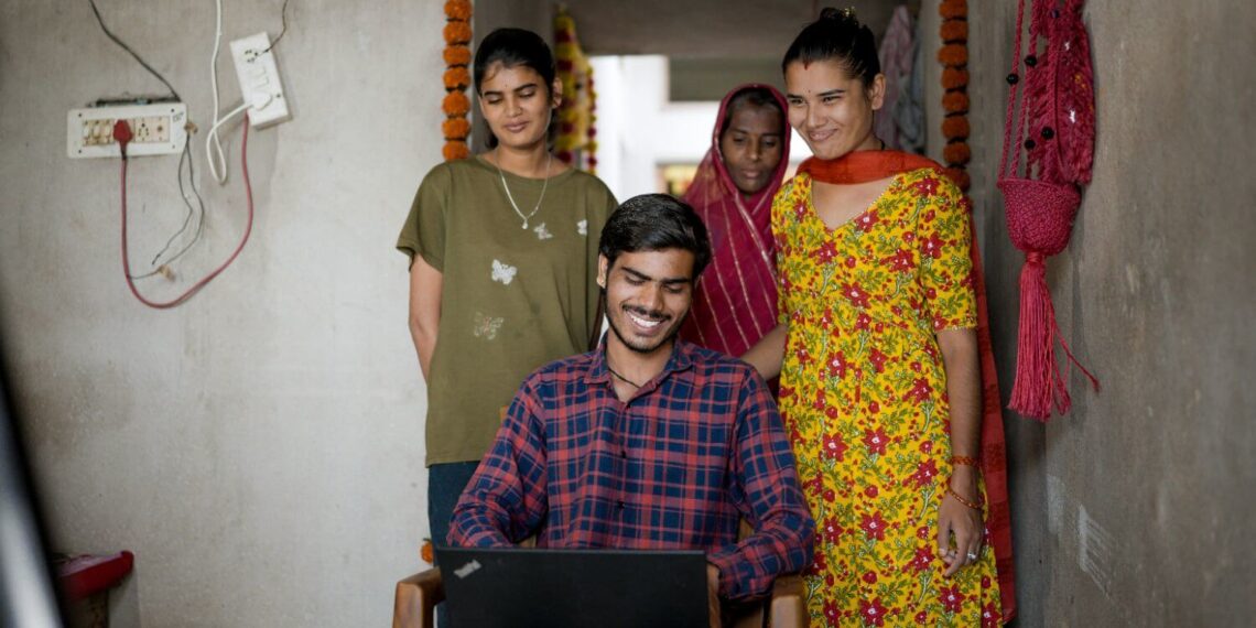 Billion students can’t afford the internet, a nonprofit is trying to close that gap